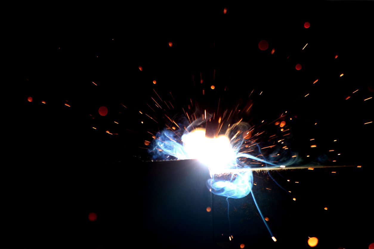 Metal Welding with sparks using Acetylene gas