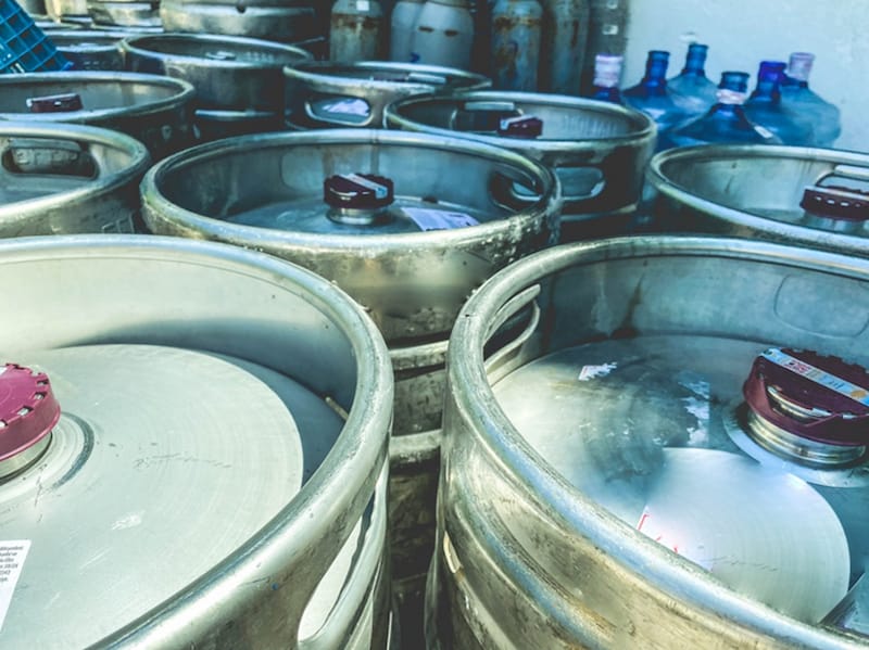 What Pressure Should Beer Gas Be? Adams Gas